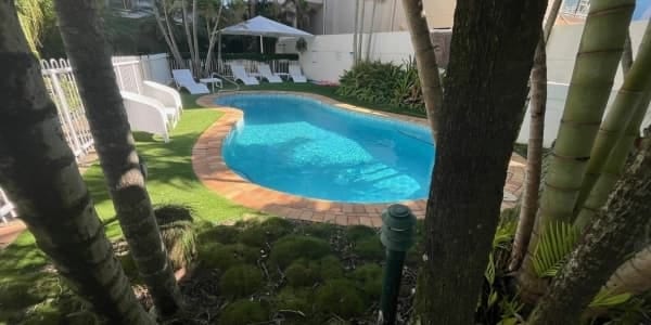 Apartments with Heated Pool in Maroochydore